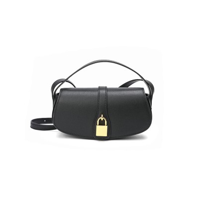 CELINE CLUTCH ON STRAP TABOU LEATHER 10I592 (18*8*5cm) CELINE CLUTCH ON STRAP TABOU LEATHER 10I592 (18*8*5cm)